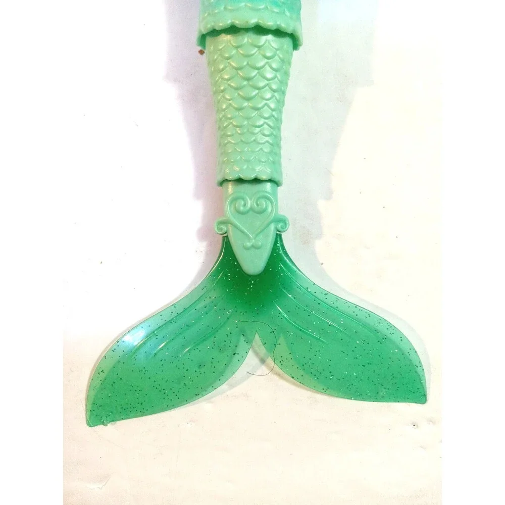 Disney Mattel Ariel Little Mermaid Barbie Doll Swimming Action, Moving 2010 Rare